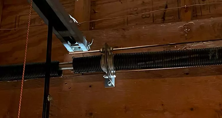 Garage Door Lift Cable Replacement in Clermont, FL