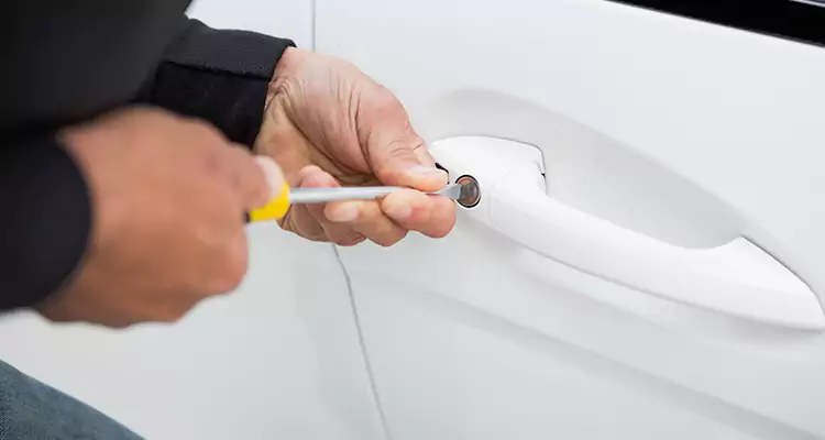 Door Knob Repair Plate in Clermont, FL