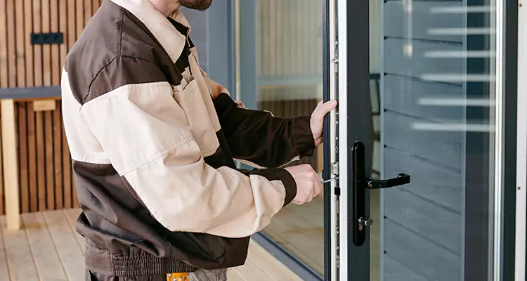 Fix Patio Screen Door Rollers in Clermont, FL
