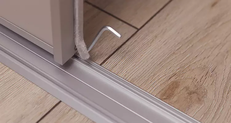 Squeaky Sliding Door Repair in Clermont, FL